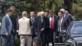 devlet bahceli alparslan turkesin kabrini ziyaret etti erWewwMx