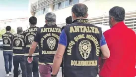 dolandiricilikta tarihi vurgun 1 milyar 200 milyon tl V87xOiNt