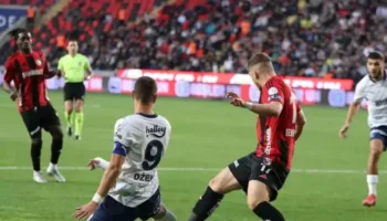fenerbahce 4 dakikada sov yapti gaziantepi devirdi yaris kizisti xRnPXXzW