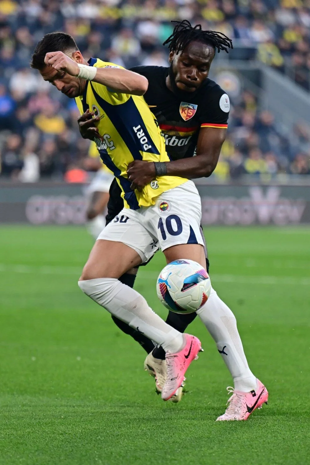 fenerbahce kayserispor karsisinda evinde yikildi 0 VNbhksDg