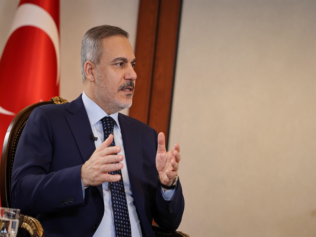 hakan fidan arap medyasina konustu 1