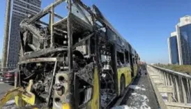 iett otobusu yangini yolcular son anda kurtarildi 1VwsTAmJ