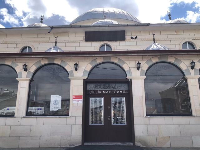 imamsiz kalan cemaat ve 30 saniyelik hutbe 0 XebQNQVf
