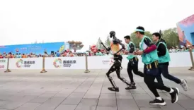 insanlarla yarisan robotlar nefes kesti tBfjELmK