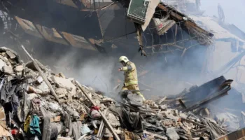 iranda kiyamet gibi bir deprem uyarisi PA6HVu2W