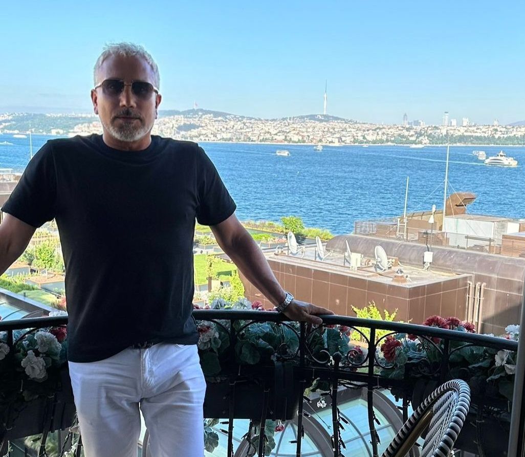 is dunyasinda yukselen bir vizyoner is insani mehmet salih ozbek kimdir 0 5R9SYVVF