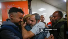 israil alikoydugu 9 filistinliyi iskence nedeniyle saliverdi GnZX9AgV