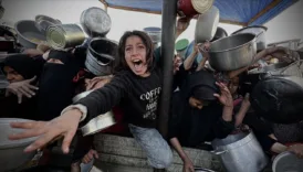 israil gazzedeki filistinlileri 52 gundur ac birakmaya devam ediyor Mef9kJB6