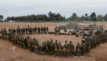 israil ordusunda kafalar karisik hicbir fikrimiz yok dNniFb2T