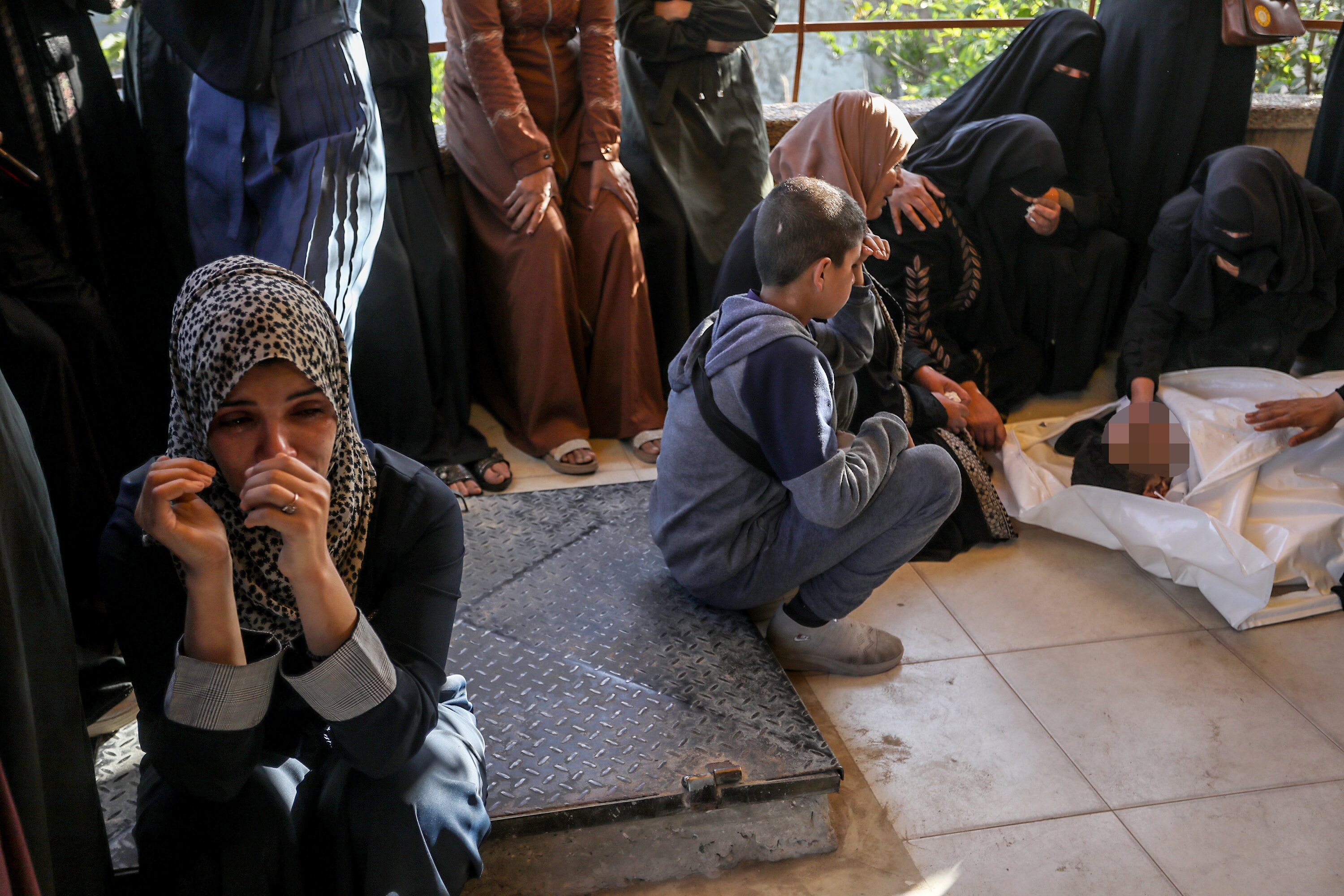 israilden gazzede cadirlara saldiri han yunusta siviller oldu 1