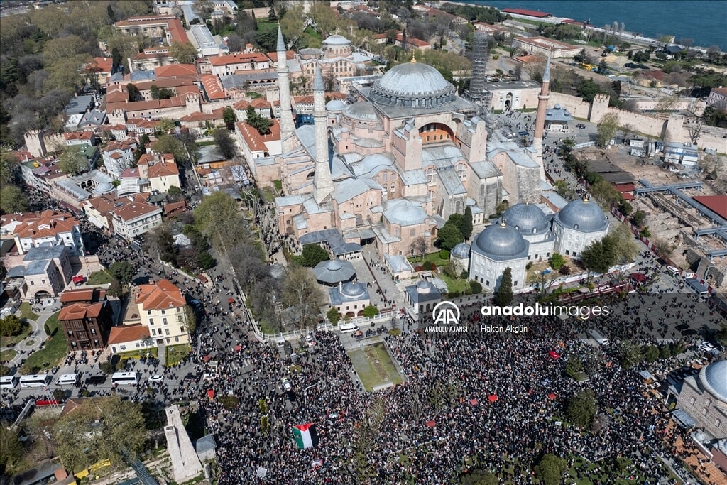 istanbul gazze icin ayakta ayaga kalk cagrisi yankilandi 0 mZjOsLCY