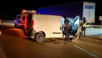 istanbul izmir otoyolunda feci kaza xetfgFBZ