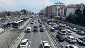 istanbulda bayram ziyaretleri trafik yogunluguna neden oldu 6nY2QmBG