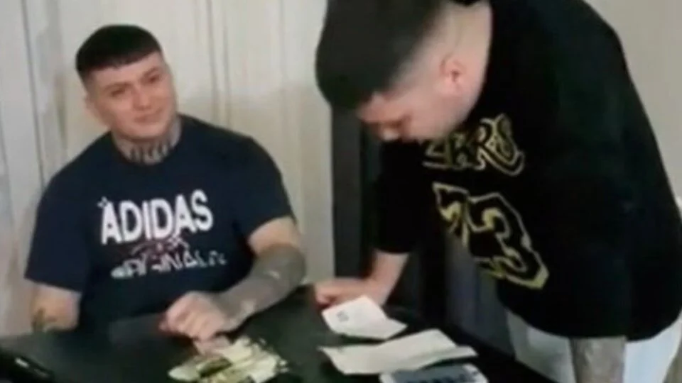 izmirdeki cete elebasi glock atinada yakalandi 0 MqOT2I2X