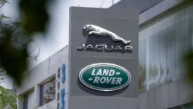 jaguar land rover trumpin tarifesi sonrasi abdye arac gondermeyi durdurdu DrBCUgBK