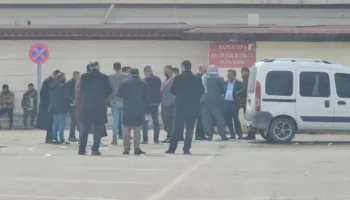 kadin cinayeti yine yurek yakti 15 bicak darbesiyle hayattan koparildi RA7iaRR5