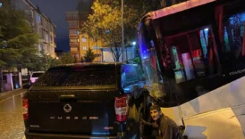 kendiliginden hareket eden otobus araclara carpti pYbqzBaT