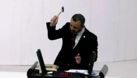 meclis kursusunde cekicli eylemin cezasi belli oldu vD2E9nlM