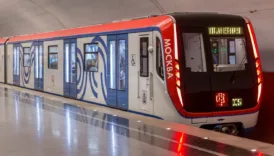 moskova metrosunda basortulu kadina saldiri GNnwvQiO