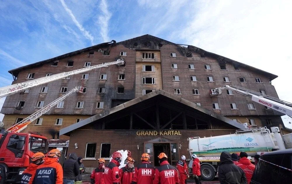 otel yangininda korkunc ayrinti kurtarmada ayricalik yapildi 1 gOLaXQzj