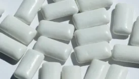 sakiz cignemeyi seviyor musunuz plastik cigniyor olabilirsiniz lxHWKm8J