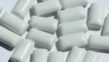 sakiz cignemeyi seviyor musunuz plastik cigniyor olabilirsiniz lxHWKm8J