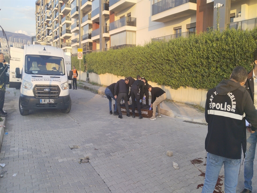 sokak ortasinda cinayet ve intihar 1 BcGa3WOH