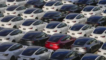 tesla batiyor satislar dibe vurdu kar hizla geriliyor 5DiSBkyd