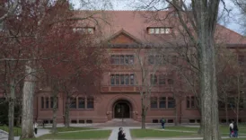 trump harvard kavgasi buyudu universite hukumete dava acti cCbWbDYI