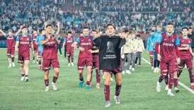 turk dusmanligina tepki trabzonspor taraftarlari uefaya direndi fqQFgbGJ