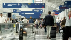 ucuslarda yeni donem basliyor binis karti ve check in uygulamalari tarih oluyor 6RdeC27L