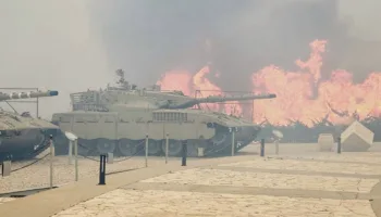 israil yaniyor alevler askeri uslere ulasti yardim cagrisi yapildi gvGtL61D