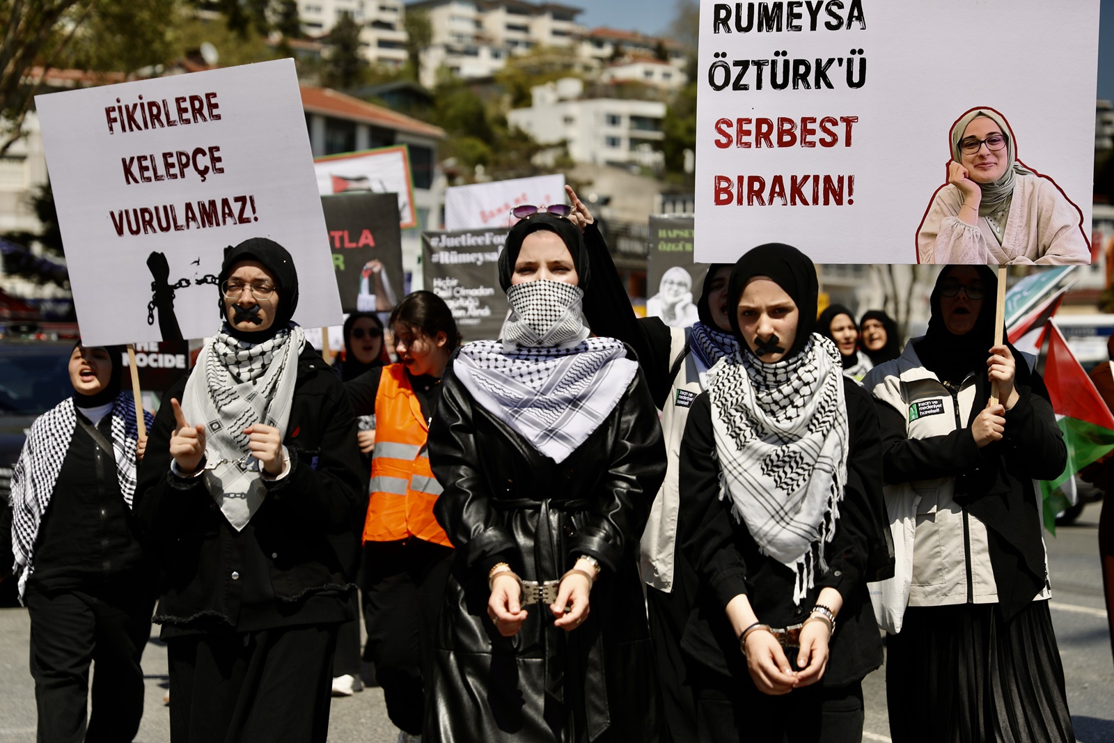 istanbulda on binler gazze icin abd konsolosluguna yurudu 0 aPYnrAgp
