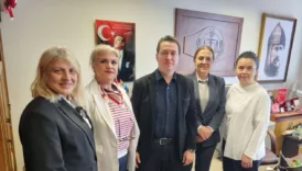 kadin haklarini koruma derneginden cesur savciya ziyaret gd2KKlE1