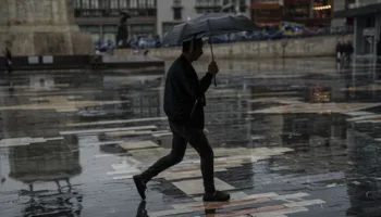 kuvvetli saganak yolda meteoroloji 7 il icin sel ve yildirim uyarisi yapti 8LTaECfI
