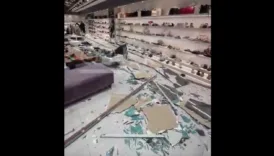 mersinde magazanin cam tavani coktu 2 yarali WNfCQE4R