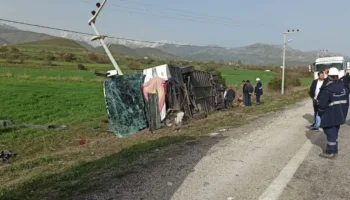 vanda dehset yolcu otobusu devrildi eaCwcXpk